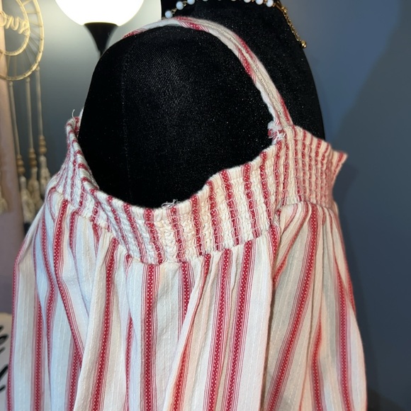 LC Lauren Conrad Size M Cold Shoulder Boho Top - Picture 5 of 13